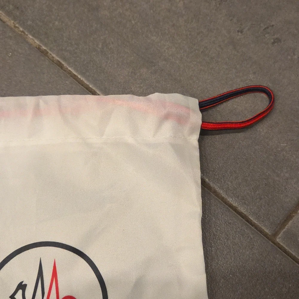 BRAND NEW AUTHENTIC MONCLER DUST BAG DUSTBAG 11